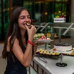 Mirabelle 4* גולדן סנדס