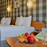 Mirabelle Hotel